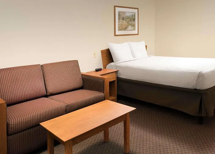 Woodspring Suites Midland