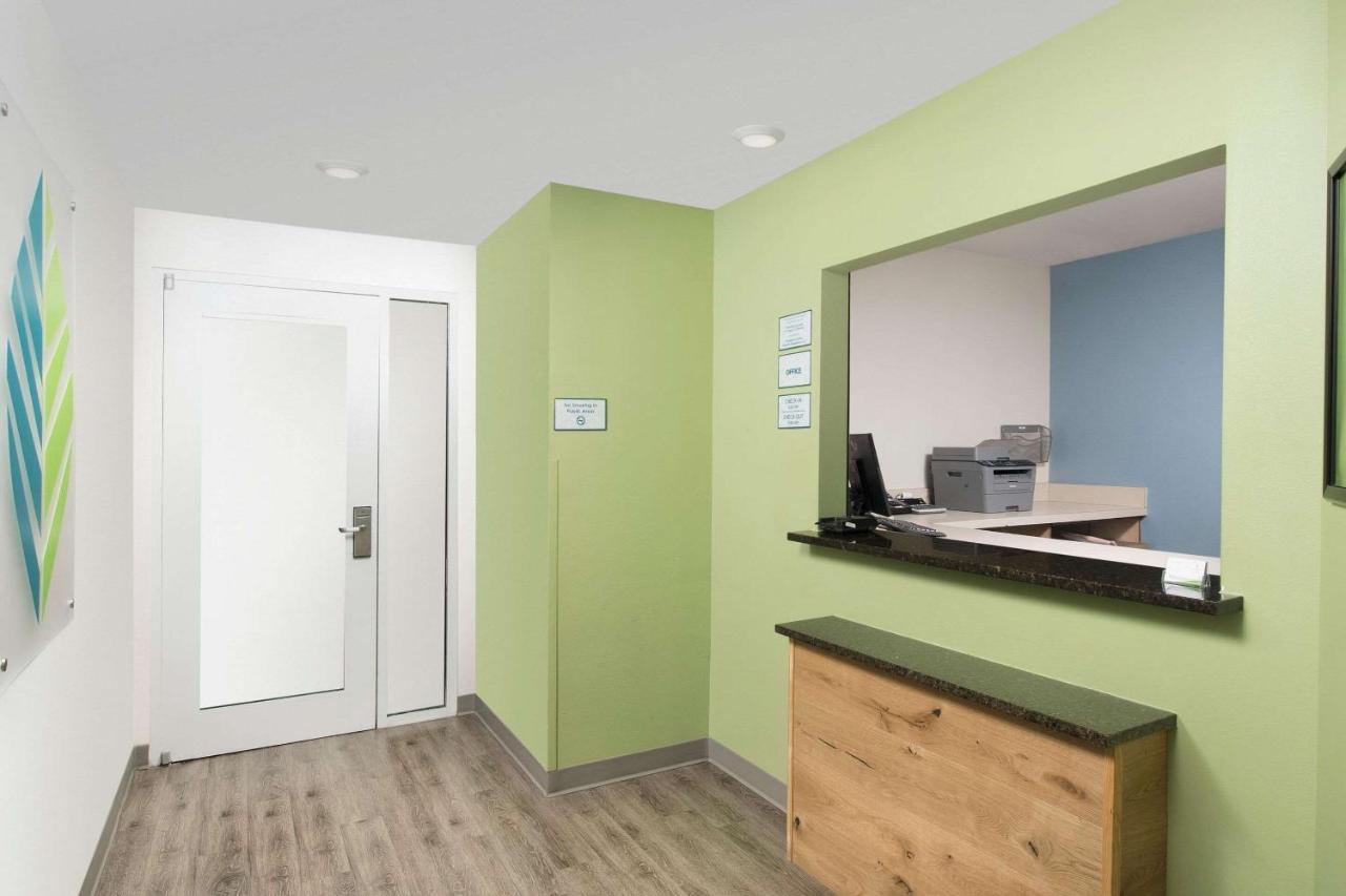 Hotel Woodspring Midland