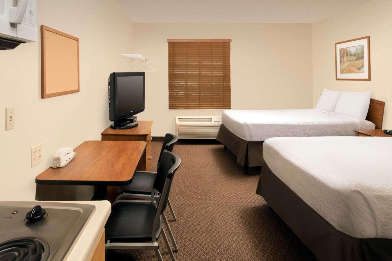 Woodspring Hotel 2*